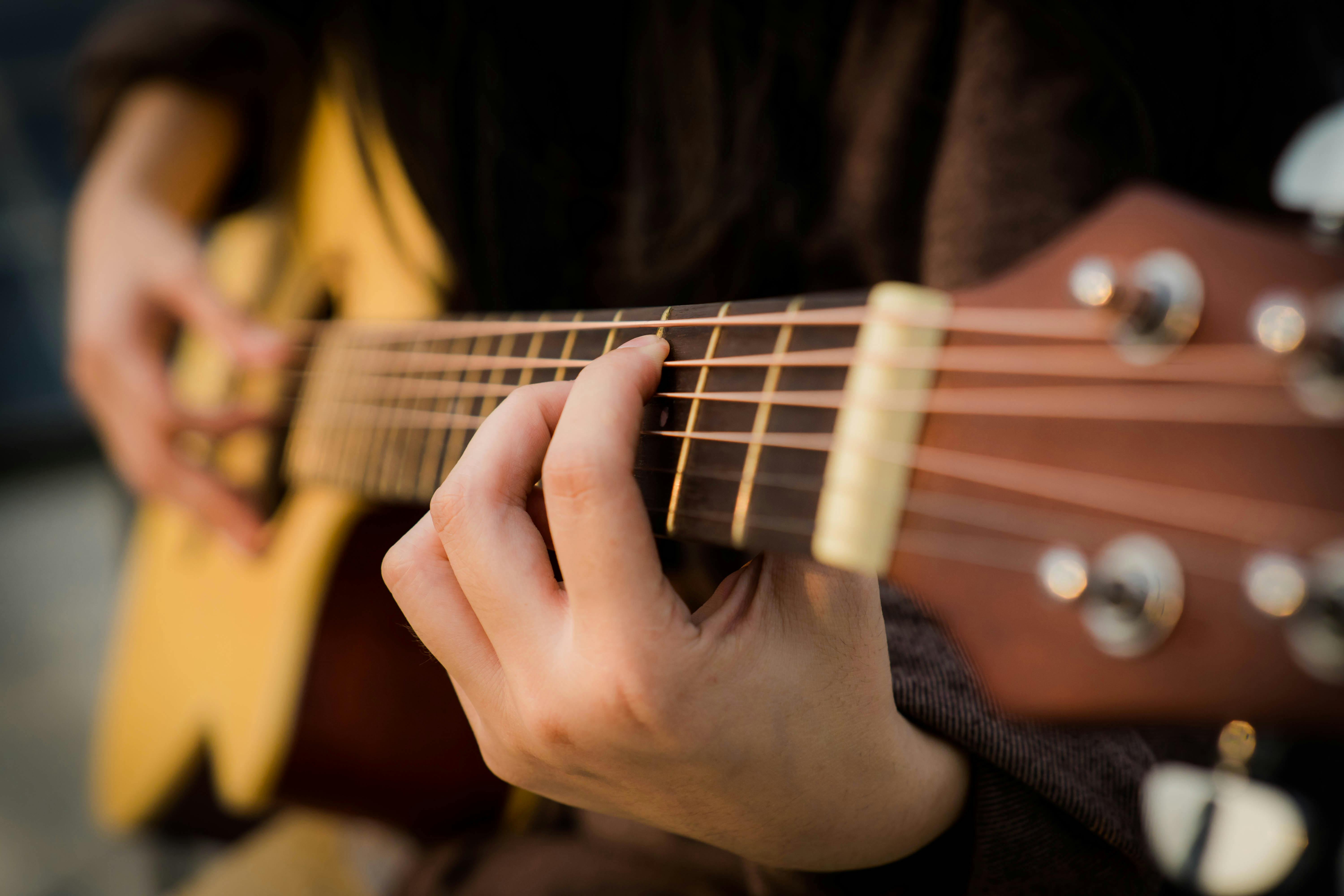 Gitarre © Quốc Bảo