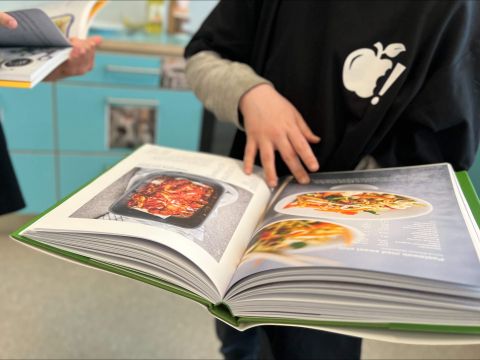 SF4C Kochbuch © SchoolFood4Change SF4C Kochbuch © SchoolFood4Change